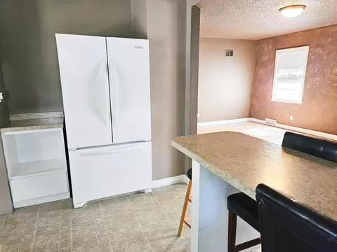 133 E Nelson Ave, Warren, MN 56762 photo 4