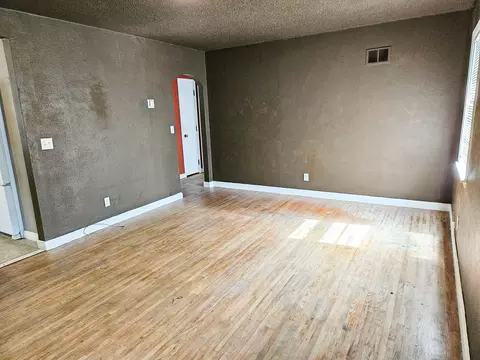 133 E Nelson Ave, Warren, MN 56762 photo 11