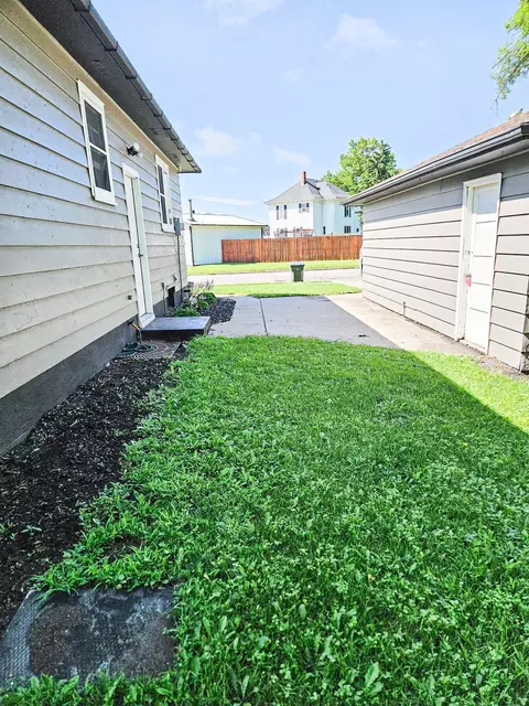 133 E Nelson Ave, Warren, MN 56762 photo 39