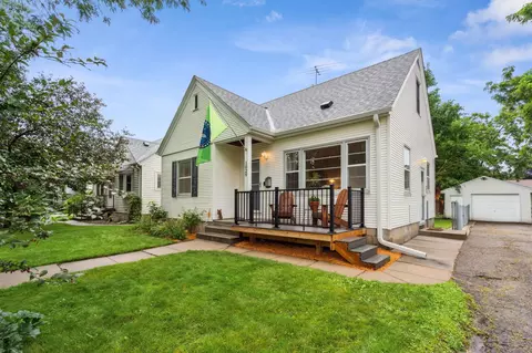 1029 Scheffer Ave, Saint Paul, MN 55102