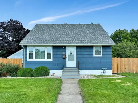 1435 Margaretha Ave, Albert Lea, MN 56007