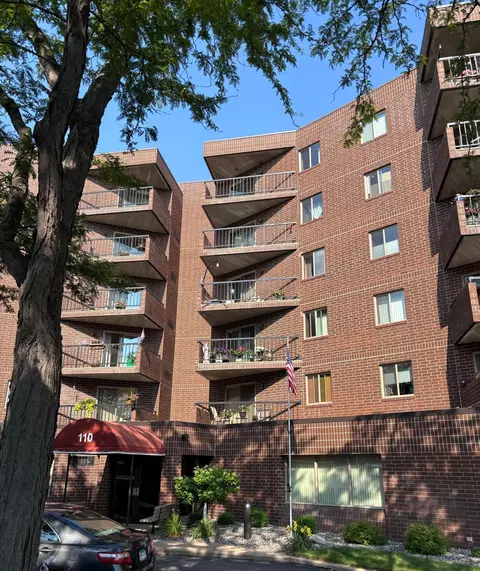 110 1st Ave NE #602, Buffalo, MN 55313