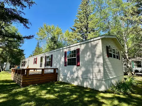 660 State Highway 172 NW #6N, Baudette, MN 56623