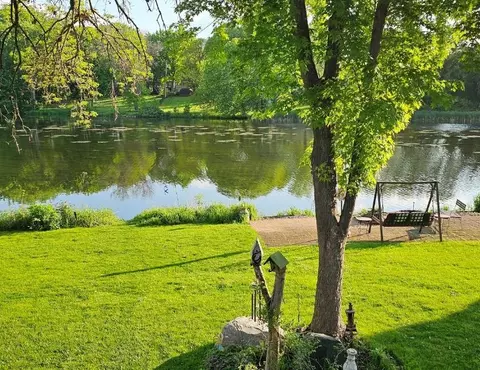 5920 Meadow Lake Rd W, New Hope, MN 55428