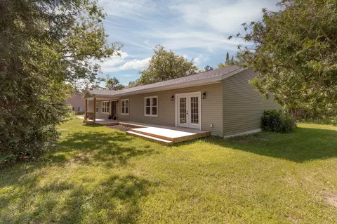 320 Main St E, Nevis, MN 56467