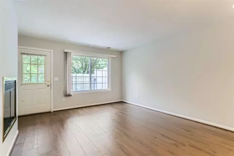 1932 Kyle Way, Eagan, MN 55122 photo 6