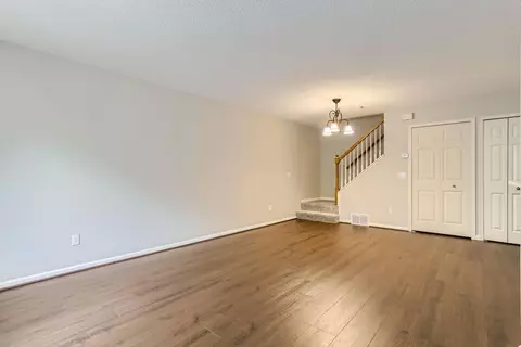 1932 Kyle Way, Eagan, MN 55122 photo 7