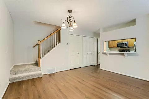 1932 Kyle Way, Eagan, MN 55122 photo 10
