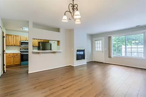 1932 Kyle Way, Eagan, MN 55122 photo 9