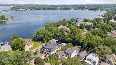 3013 Lake Shore Blvd, Wayzata, MN 55391