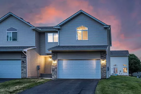 921 Bradbury Cir, Jordan, MN 55352