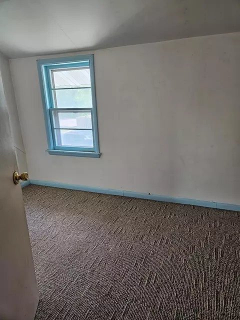 705 8th St E, Thief River Falls, MN 56701 photo 5