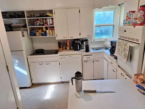 705 8th St E, Thief River Falls, MN 56701 photo 7