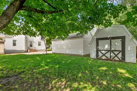1121 1st St NW, Faribault, MN 55021 photo 7