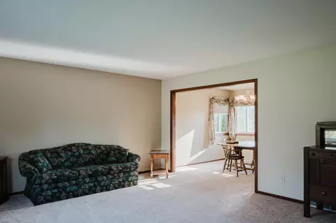 34751 145th St, Waseca, MN 56093 photo 8