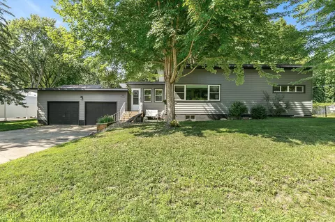 715 4th St S, Sauk Rapids, MN 56379