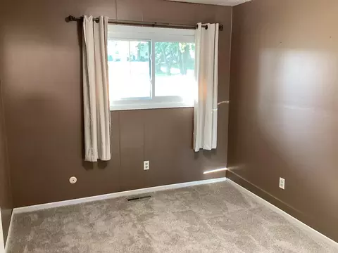 1607 Keystone Dr, Albert Lea, MN 56007 photo 15