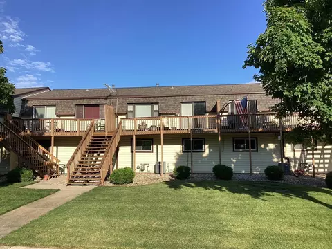 1607 Keystone Dr, Albert Lea, MN 56007 photo 2