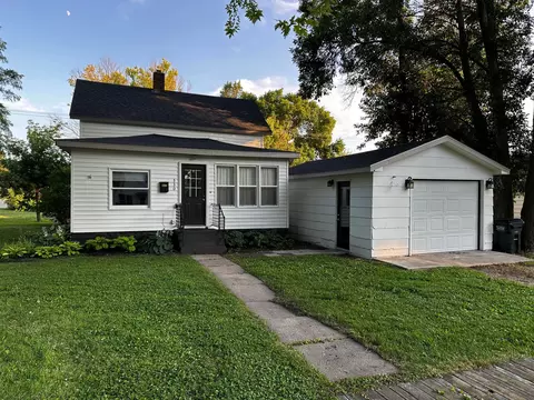 330 1st Ave NE, Glenwood, MN 56334