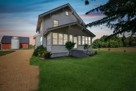 560 Minneapolis Ave S, Amery, WI 54001