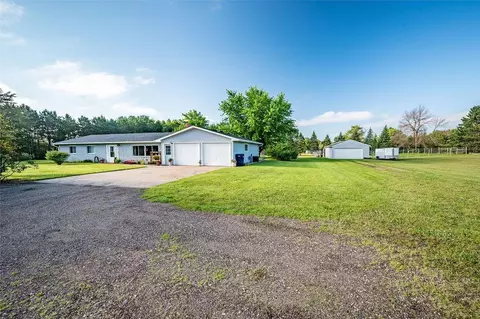 w7493 Wisconsin 35, Hager City, WI 54014