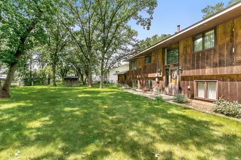 822 Golf View Ln, Saint Cloud, MN 56301 photo 3