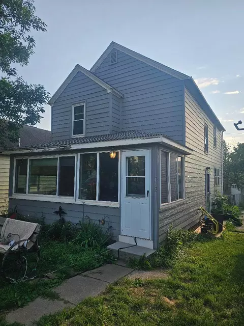 312 4th Ave, Bovey, MN 55709