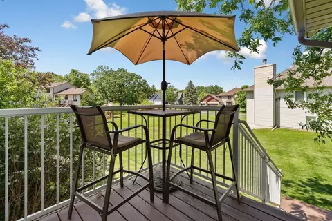 3785 Blackhawk Ridge Cir, Eagan, MN 55122 photo 32
