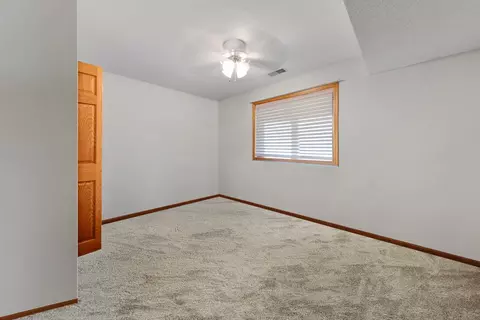 3785 Blackhawk Ridge Cir, Eagan, MN 55122 photo 20