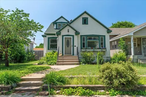 3847 Bryant Ave N, Minneapolis, MN 55412