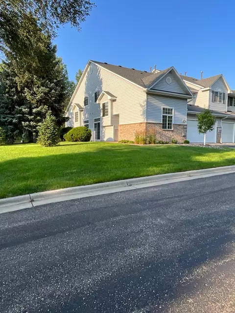 3632 Vermilion Ct N, Eagan, MN 55122 photo 3