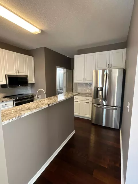 3632 Vermilion Ct N, Eagan, MN 55122 photo 11