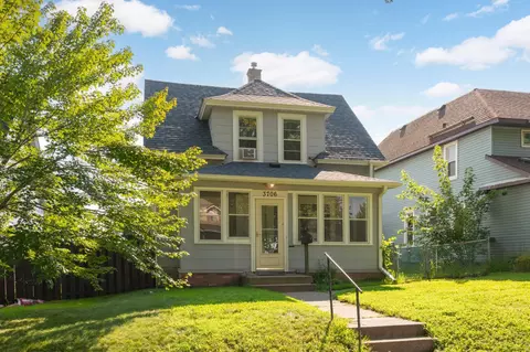 3706 Girard Ave N, Minneapolis, MN 55412