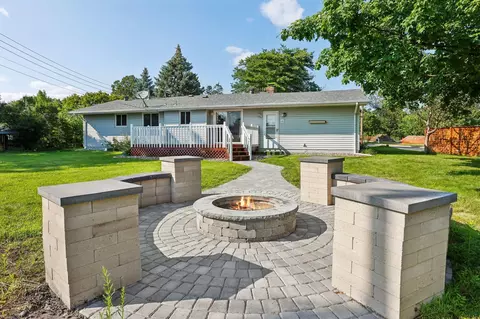 10 66th Way NE, Fridley, MN 55432