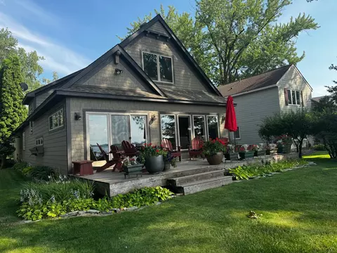210 Birch Bluff Rd, Excelsior, MN 55331