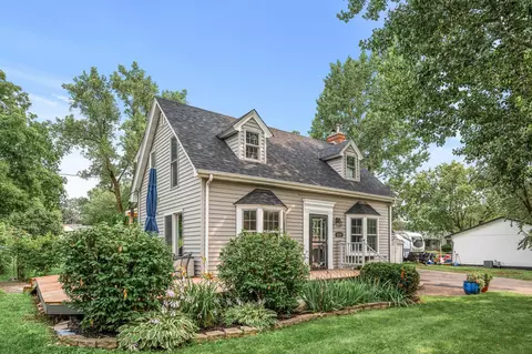 2312 7th Ave E, North Saint Paul, MN 55109