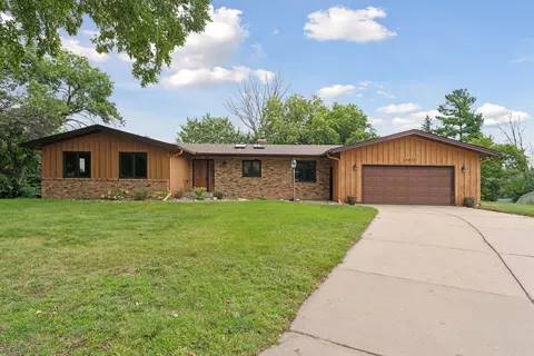 13417 Washburn Ln, Burnsville, MN 55337
