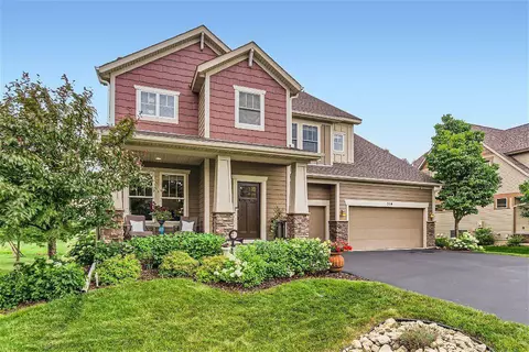 514 Prairie Way S, Bayport, MN 55003