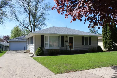 1915 3rd Ave NW, Austin, MN 55912