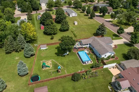 1732 S Court St, Fergus Falls, MN 56537