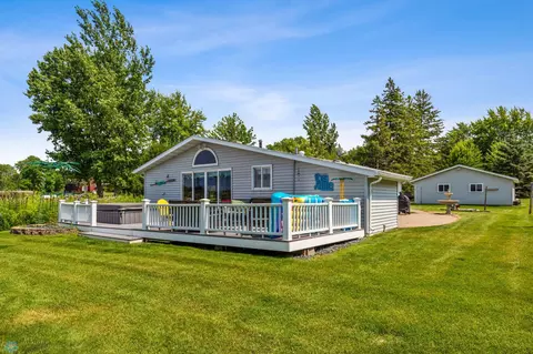 14640 Tradewinds Rd, Audubon, MN 56511