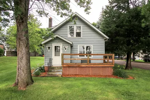 51 Libra Ave E, Cosmos, MN 56228