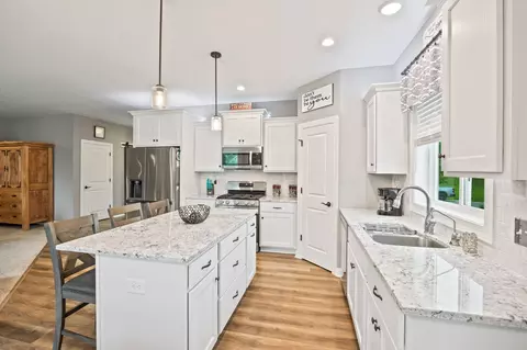 1278 Summit Cv, Dassel, MN 55325 photo 5