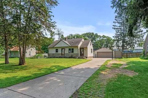 9039 Jackson Ave, Lexington, MN 55014