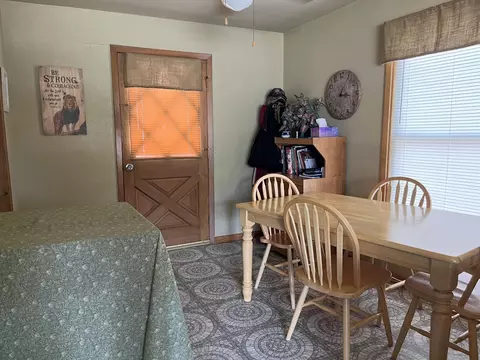 312 16th St, Windom, MN 56101 photo 6