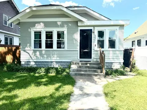 4251 N Humboldt Ave N, Minneapolis, MN 55412