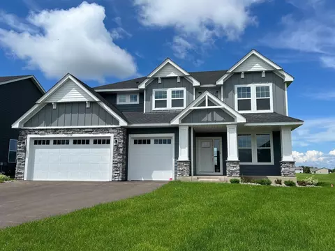 1568 Eden Cir, Shakopee, MN 55379