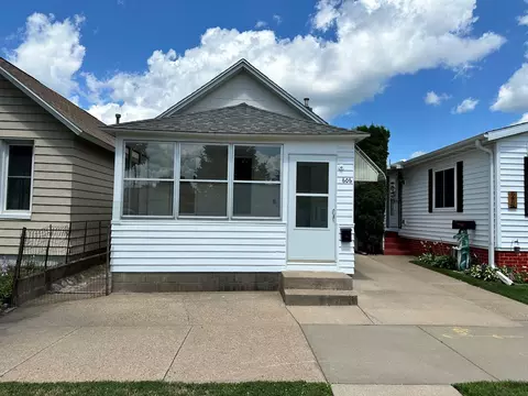 606 E 2nd St, Winona, MN 55987