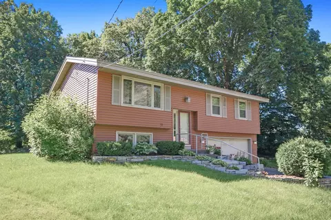3136 Alexander Ln, Mound, MN 55364