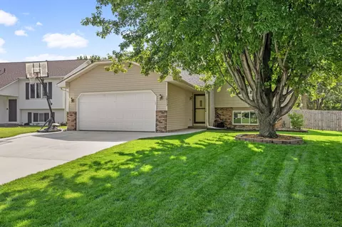 16713 Joplin Way, Lakeville, MN 55044